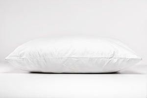 4 Differences Between a Synthethic & Natural Pillow - What to Know